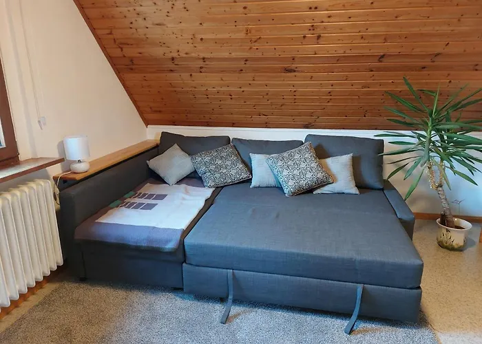 Dachgeschosswohnung Mit Burgblick In Kues Apartment *