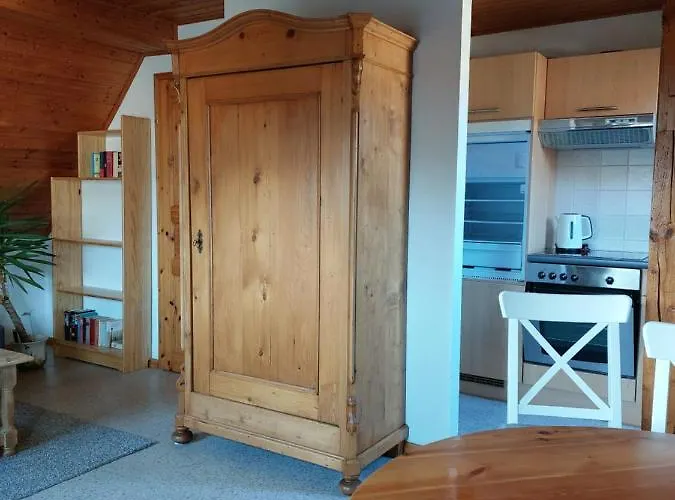 Dachgeschosswohnung Mit Burgblick In Kues