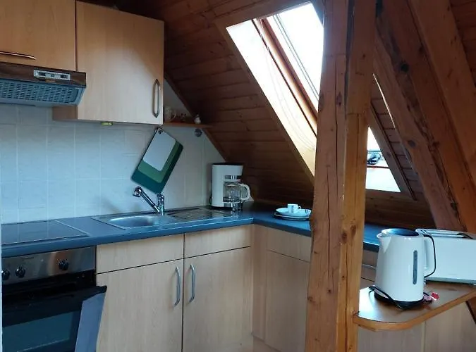 Dachgeschosswohnung Mit Burgblick In Kues