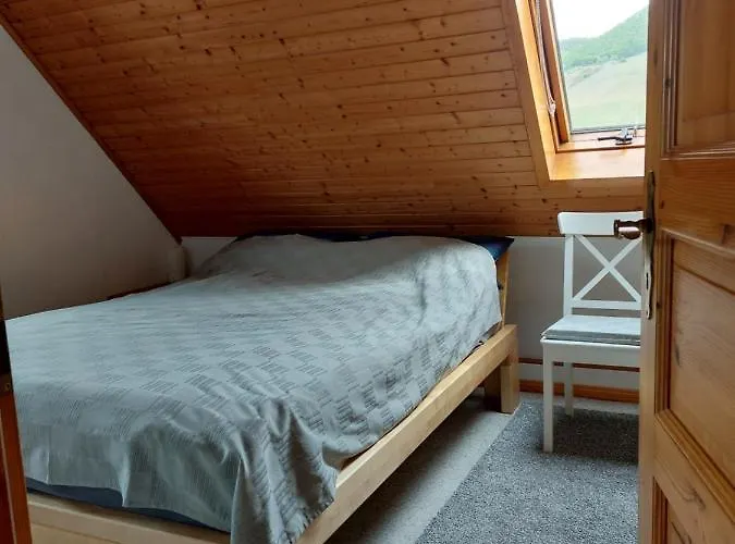 Apartamento Dachgeschosswohnung Mit Burgblick In Kues Bernkastel-Kues